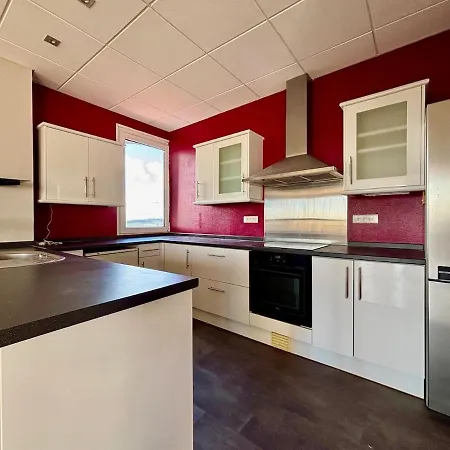 Duplex De Charme Dans Ancienne Sucrerie, 4 A 6 Personnes * Savy-Berlette