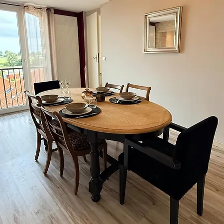 Duplex De Charme Dans Ancienne Sucrerie, 4 A 6 Personnes * Savy-Berlette